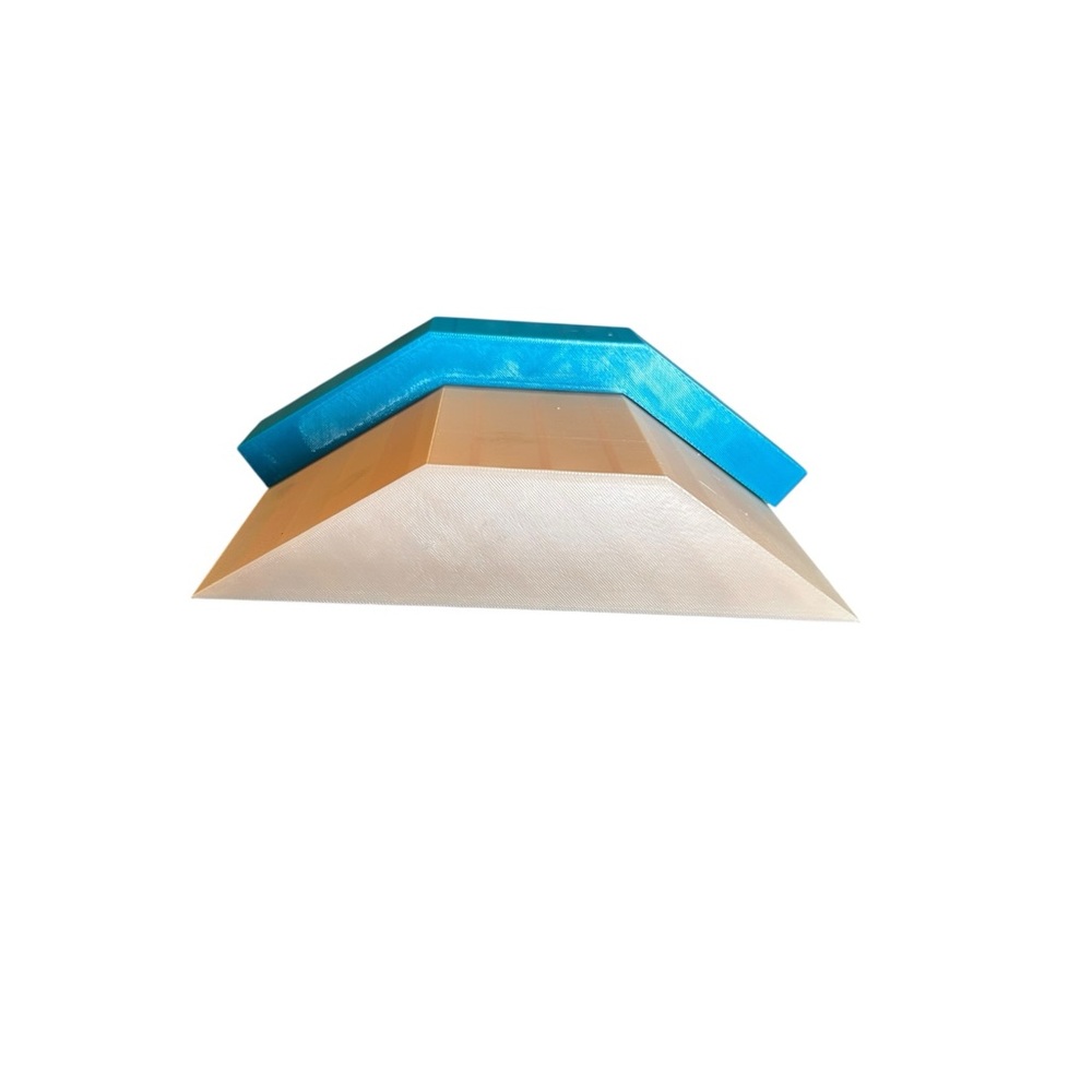 Fingerboard Pyramid Ramp Obstacle - Picture 5 of 6